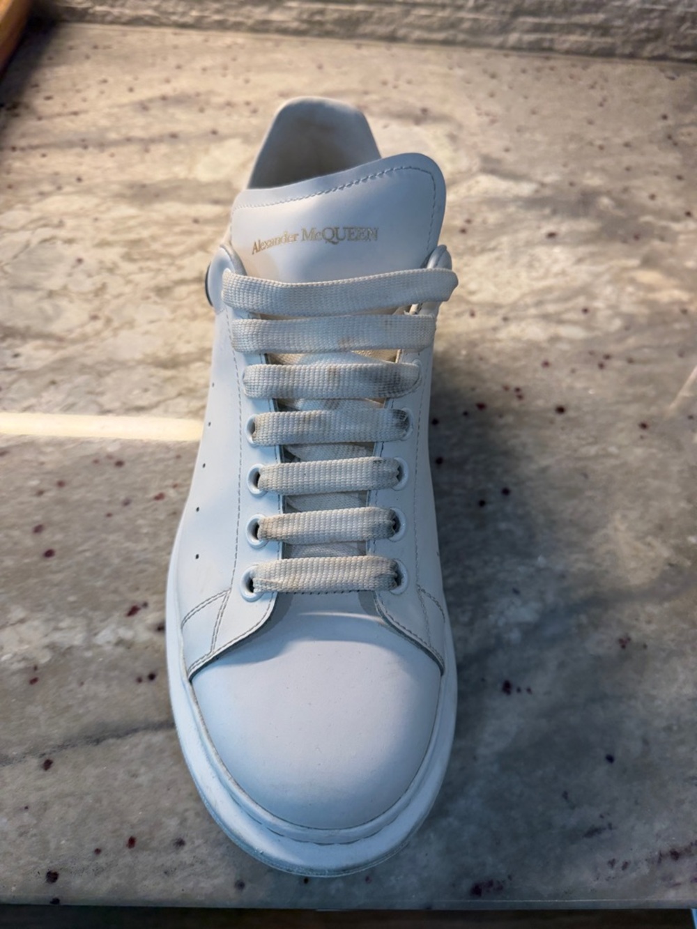 Alexander McQueen Men’s White Leather Low-Top Sneaker